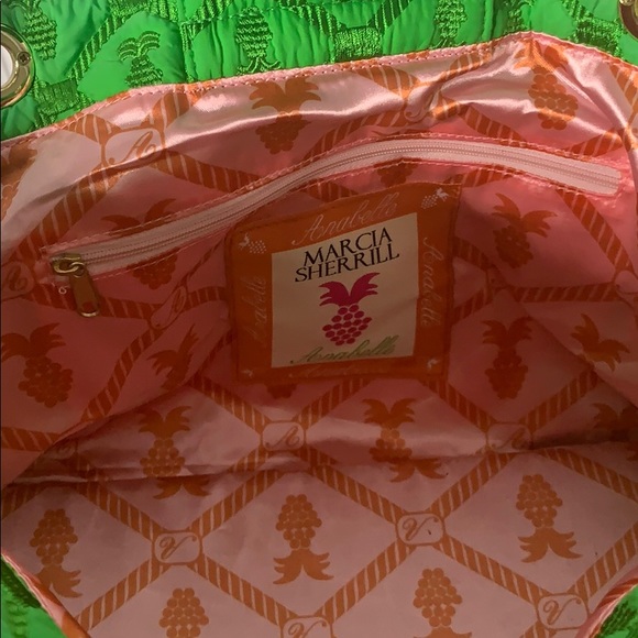 HAND BAG - Picture 8 of 9